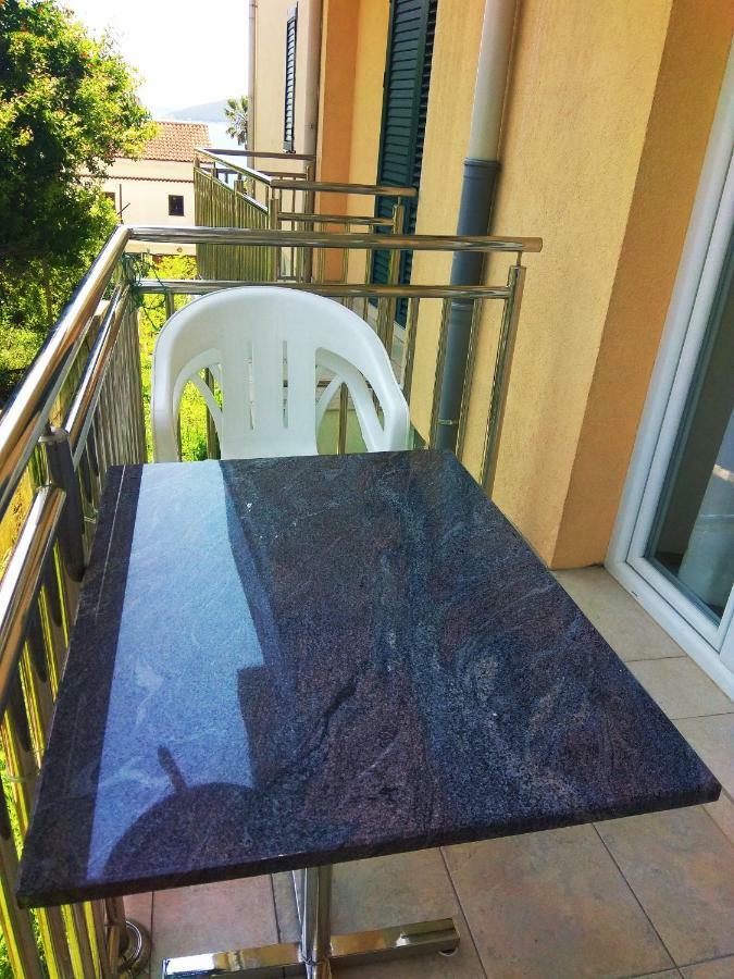 Apartments Lux Milano, Savina,Herceg-Novi Herceg Novi Exterior photo
